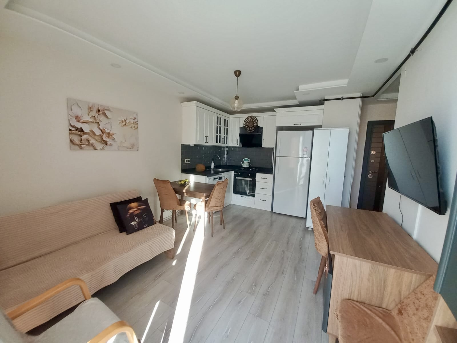 Apartment 1+1 with furniture, gas in Teje, Mersin - U1623