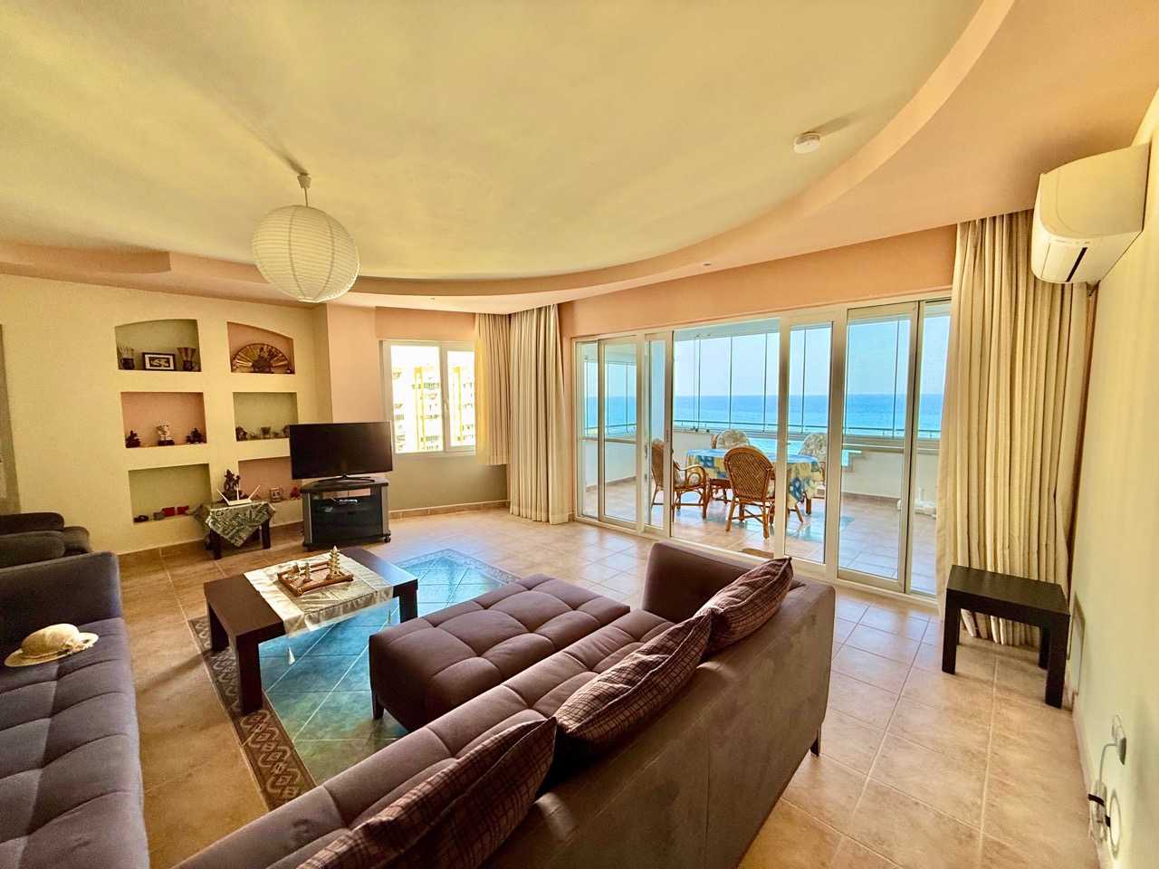 3+1 Apartment with Panoramic View in Mersin, Cesmeli - L30359v