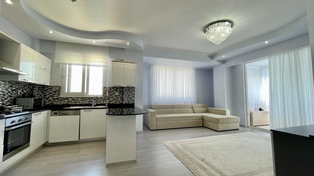 Apartment 2+1 on the first line. Mersin, Erdemli - LM13012