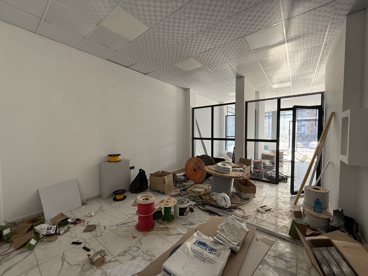 Тарсусындағы коммерциялық бөлме - Mercommyc