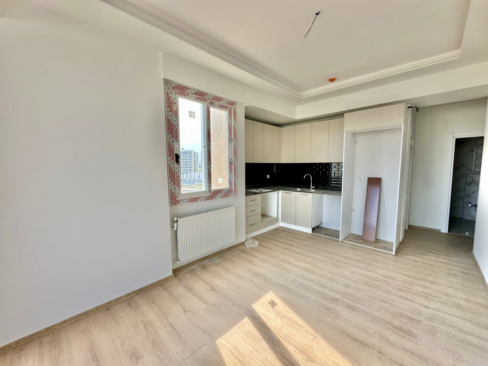 1+1 apartment in a new complex in Tomük, Mersin - AS400651