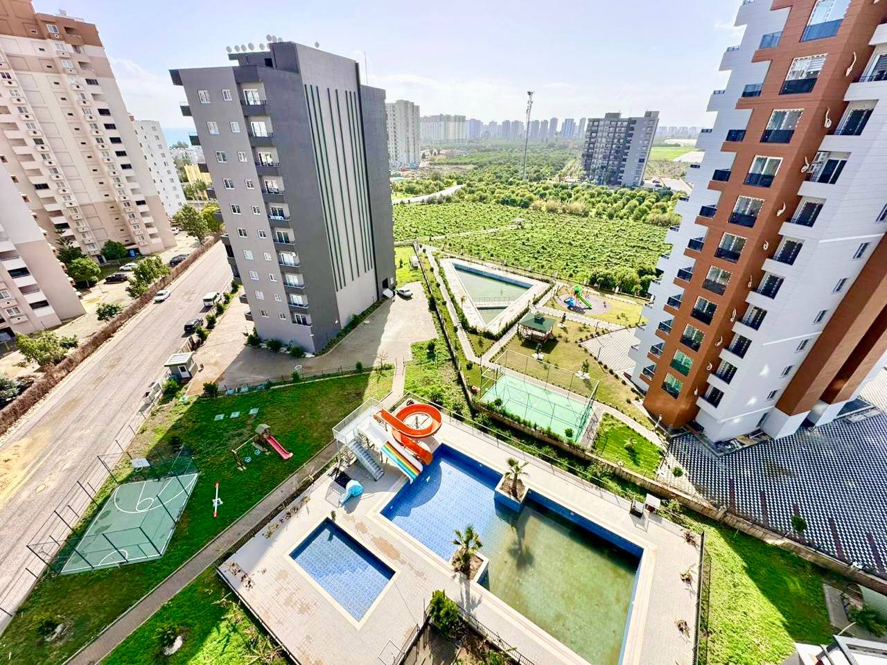 Новая квартира 2+1 у моря в Чешмели, Мерсин - Aa70609vw