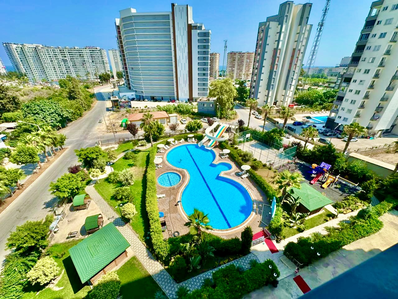 Cozy 1+1 apartment in Mersin, Tomük - Aad54066
