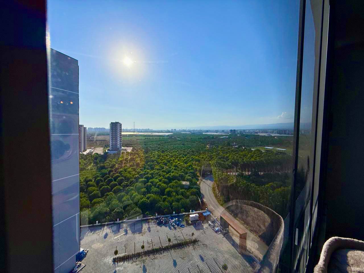 1+1 apartment with furniture and appliances in Cesmeli, Mersin - As111011v