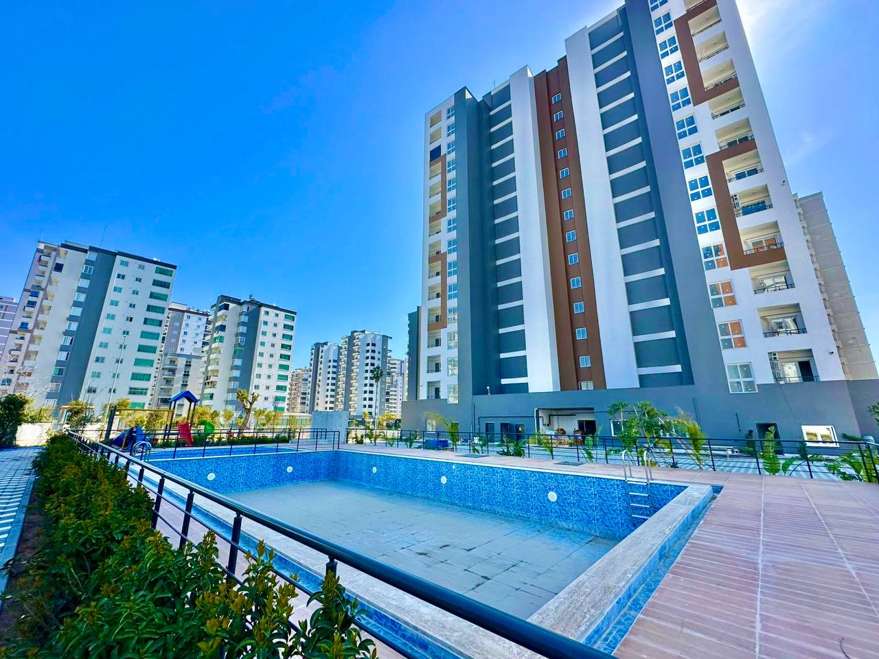 New complex in Mersin, Tece, 3+1 apartments - EIC033