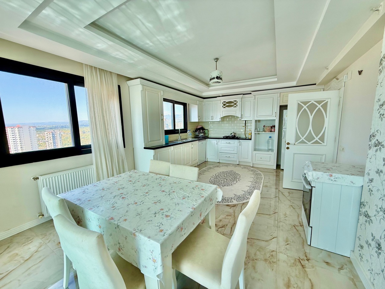 4+1 Apartments in Mezitli, Mersin - AR35698v