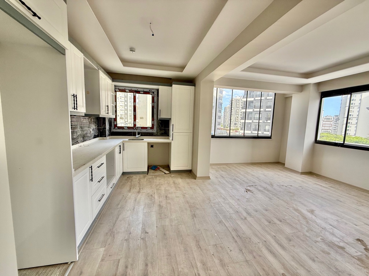 Apartment 2+1 in Mersin, Mezitli - Ft0121v