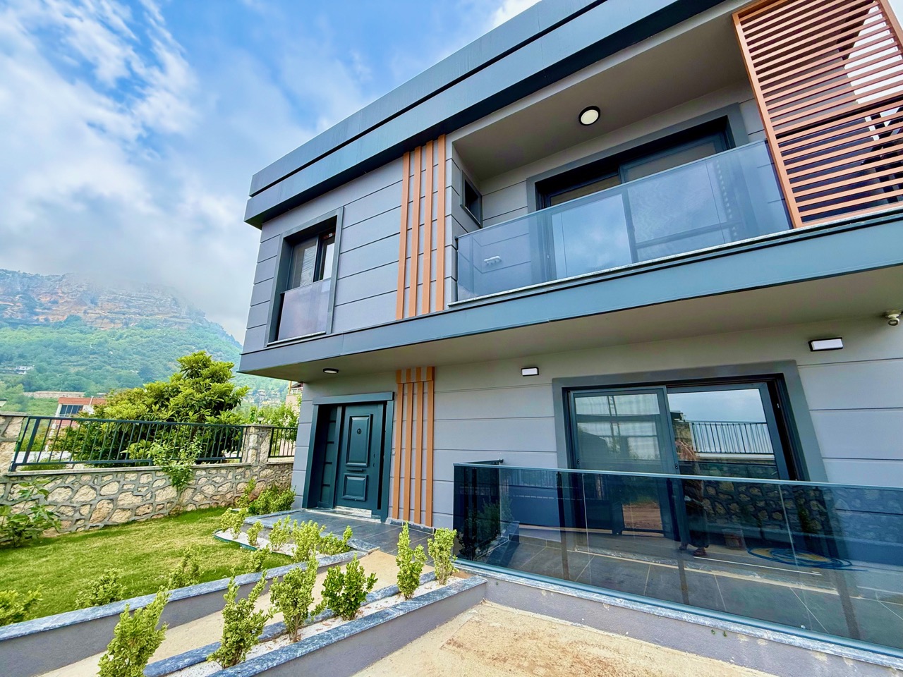 Mountain Villa 3+1 in Yenişehir, Mersin - Ft75183v