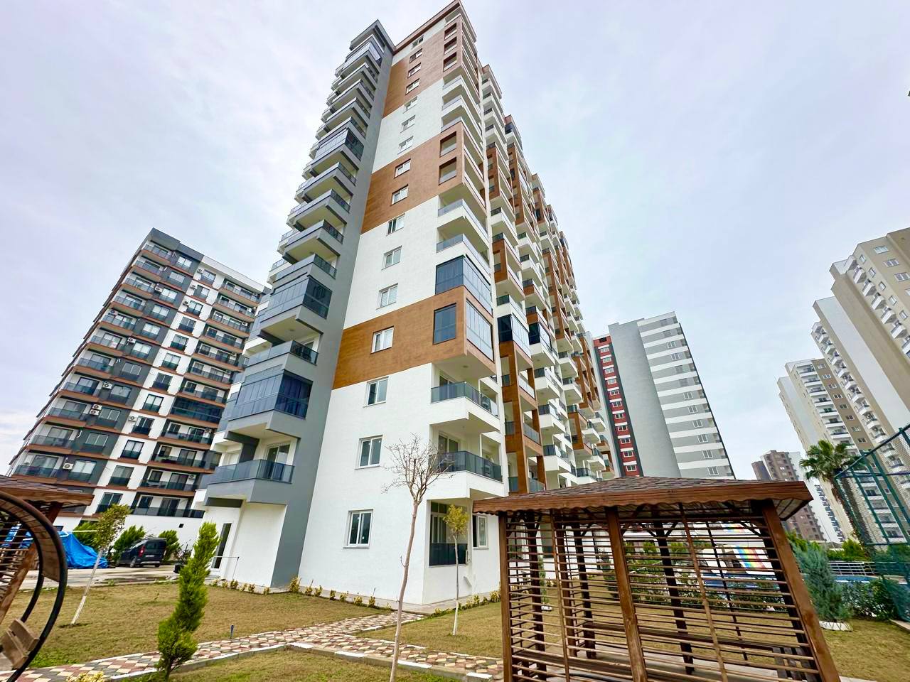 1+1 apartment with a separate kitchen in Arpaçbahşiş, Mersin - Lu50113w