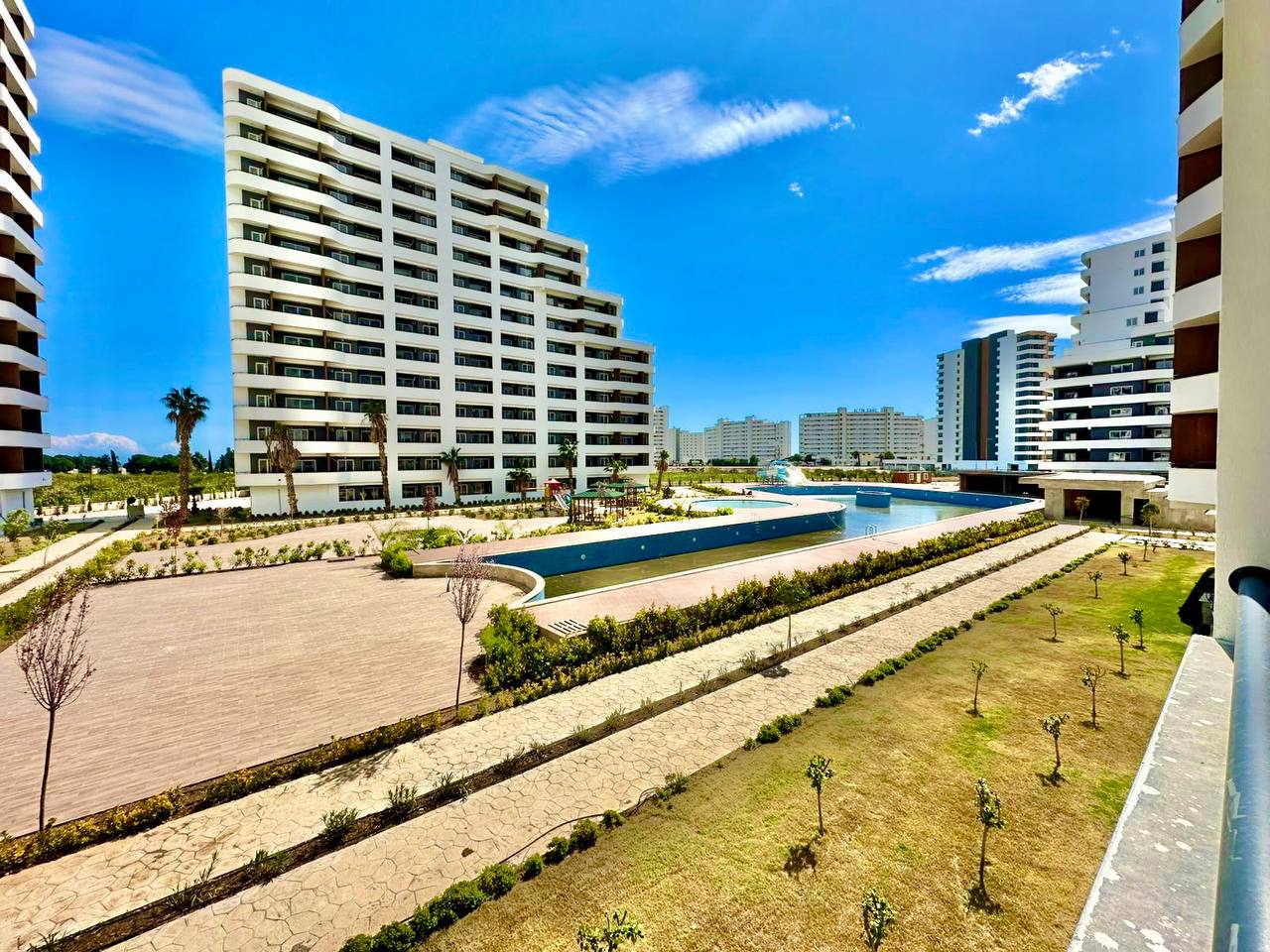 Квартира 1+1 в новом комплексе премиум класса в Мерсине, Томюк - Na504411w