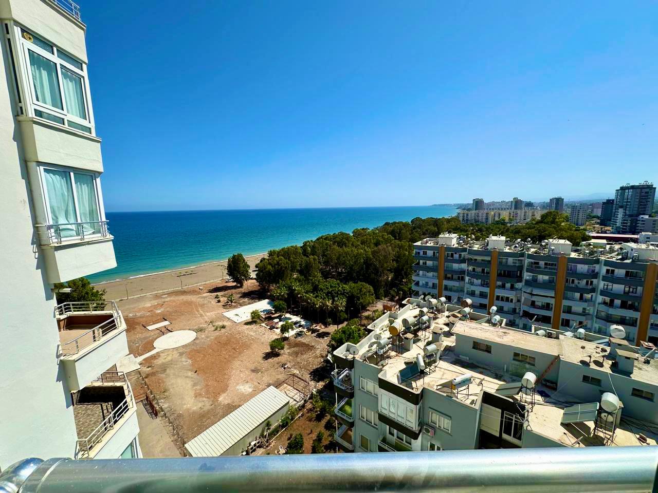 Apartment 3+1 on the first coastline in Mezitli, Mersin - Ft75204v