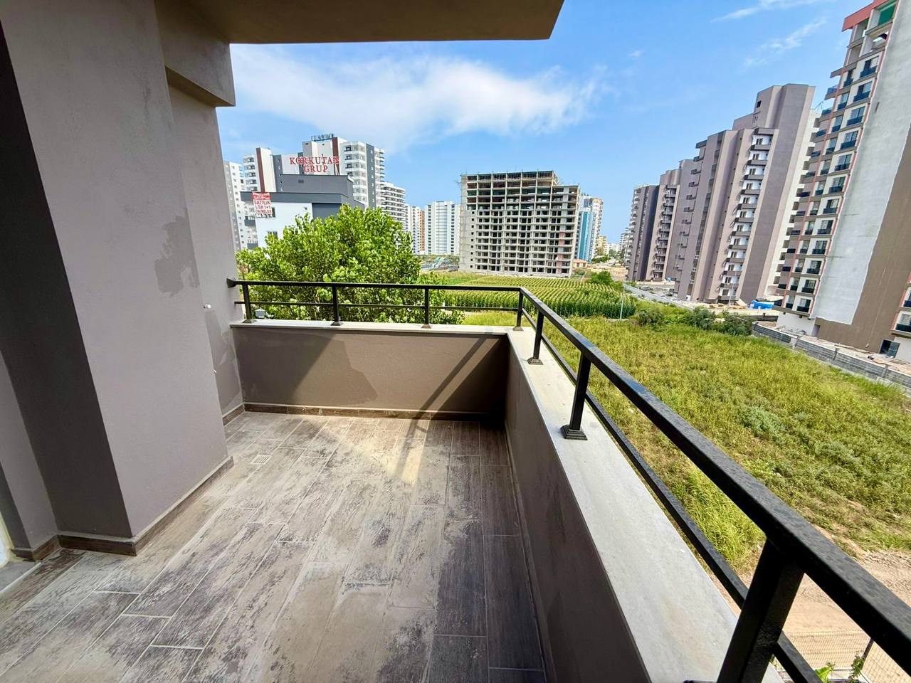 Urgent Sale! 1+1 Apartment in Arpaçbahşış, Mersin - SMV0118v