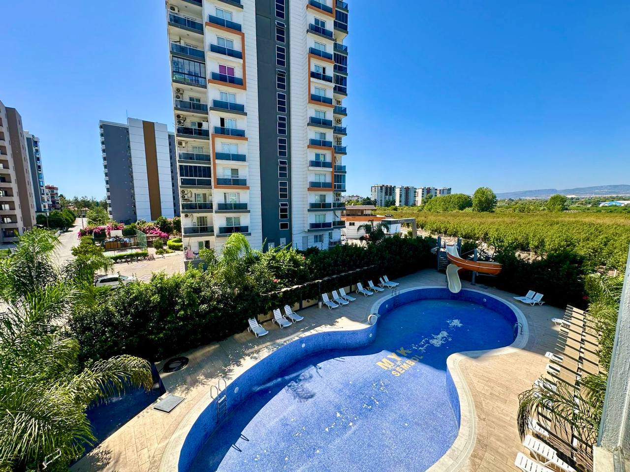 Furnished and equipped 1+1 apartment in Kargıpınary, Mersin - AS11211v