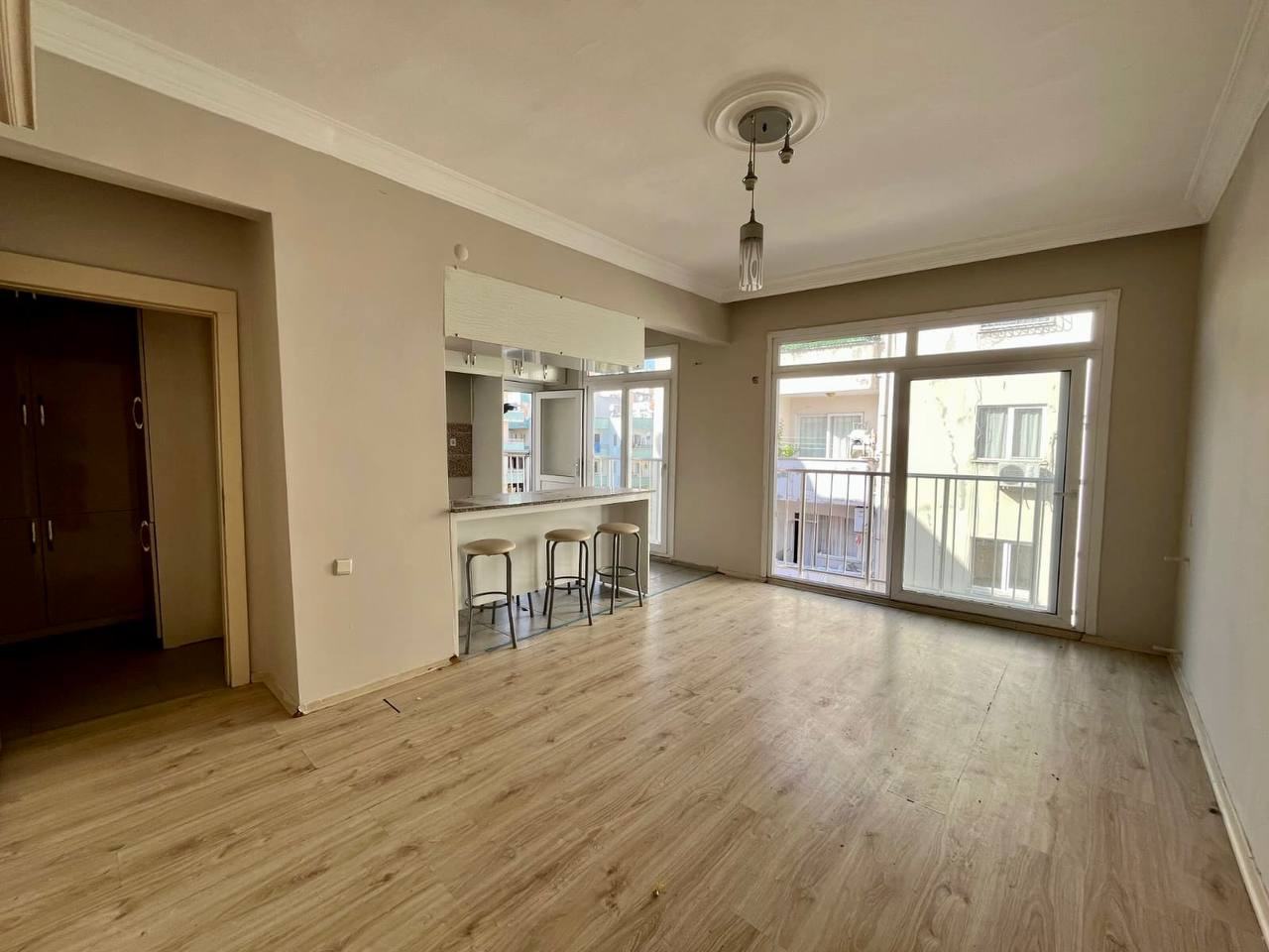 Affordable 2+1 Apartment in Akdeniz, Mersin - Ft75217v