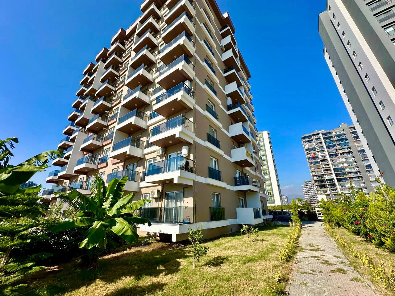 New 1+1 Apartment in Tece, Mersin - Aa11029v