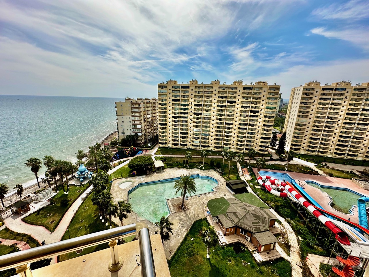 Бірінші қатардағы пәтер, Мерсиндегі 3+1, Чесмели - AL598521