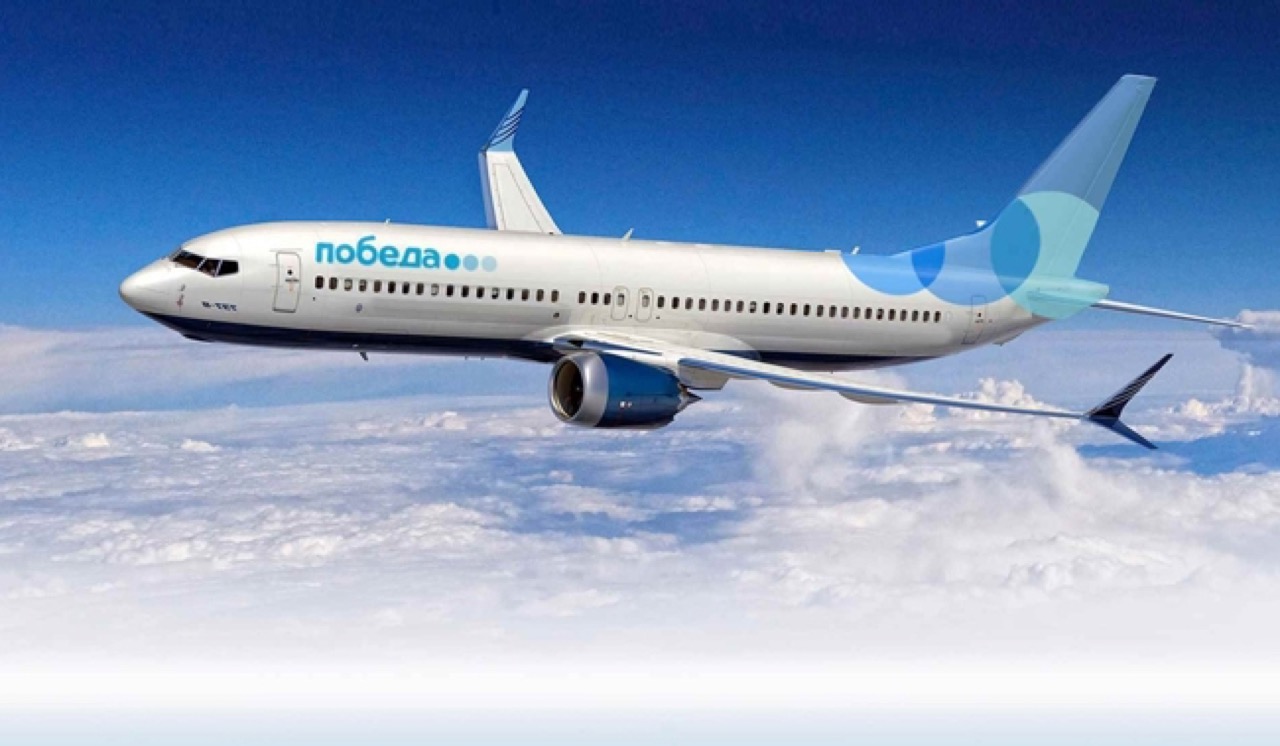 The first plane operating a regular flight from Russia landed in Alanya