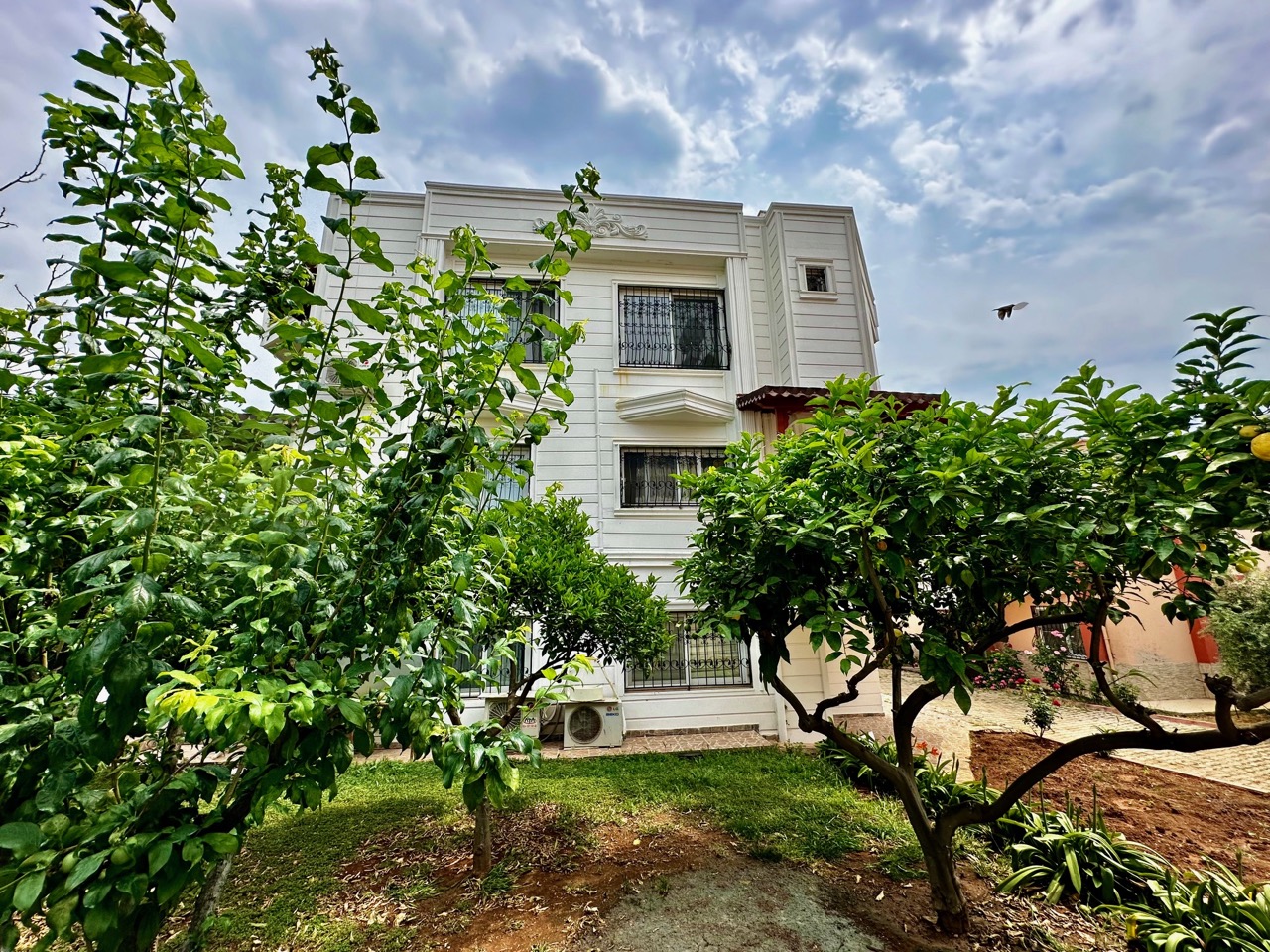 Yenişehir Mersin&#39;de bahçeli villa - Sd221521