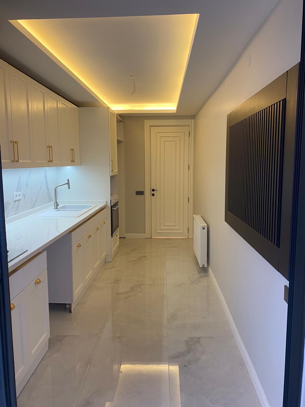 Квартира 3+1 в Мерсине, Мезитли первая линия от моря - INKV6855