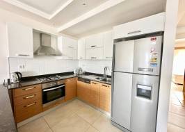 Lu1005421w6_original