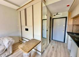 SERLIM10a07006_original