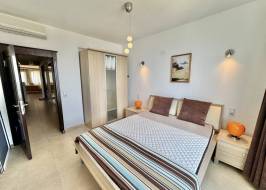Ultra-frontline 3+1 furnished apartment in Cesmeli, Mersin - SD145013 - photo 48