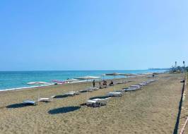 Arpaçbakhşış ist ein Strandviertel in Mersin in Meeresnähe. Foto 17