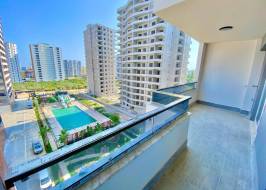 Arpaçbakhşış ist ein Strandviertel in Mersin in Meeresnähe. Foto 22