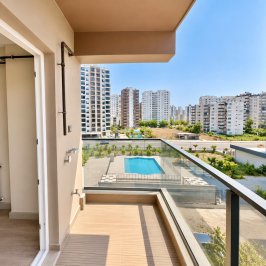 Квартира 1+1 в новом доме рядом у моря в Мерсине, Тедже - Aa4204901 &mdash; фото 42