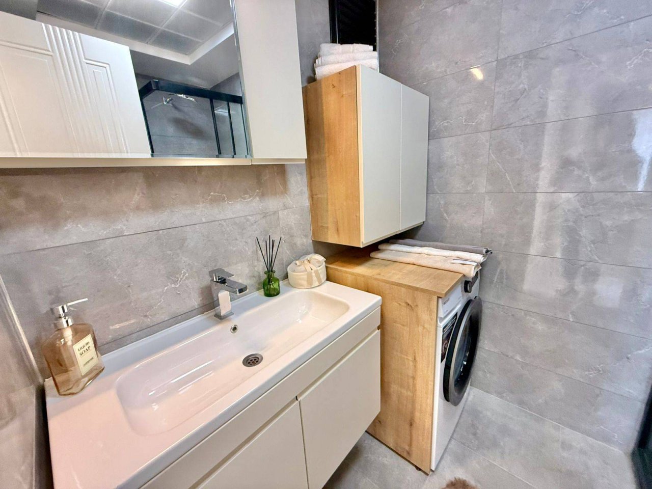 Mieszkanie 3 pokoi 110 m² Mezitli, Turcja