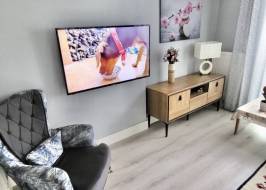 28EF91C0-F155-4E73-D80-3D6064C9369E_RIGINAL