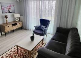 FE7074B0-16F-4ECC-854C-3F9990A0C5C_RIGINAL