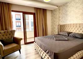 1e197788-55bd-4f52-a63d-781320c90b9b_original