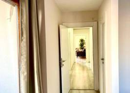 b2e12baa-a393-4440-b82b-2d2463d5e7f6_original