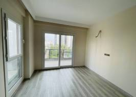 photo_5283159930334993121_y_original