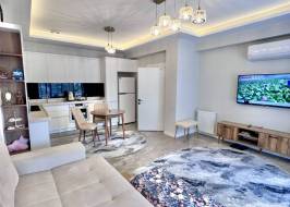 1f8384e7-302b-49db-9f88-638856bb76f2_original