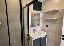 2cb841ca-20db-42e1-ba49-e7f25fe58aa9_original