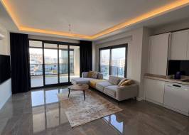 88946d45-589c-4002-9af7-b7eea8f47892_original