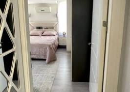 94c326d1-627c-4cf3-bb3b-548091a86c7b_original