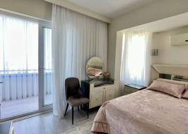 ad1ba50c-231a-4307-be62-02fbd8dd70c0_original