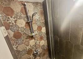 876fbdaf-2c9e-418d-bc29-b014ac9e3a51_original