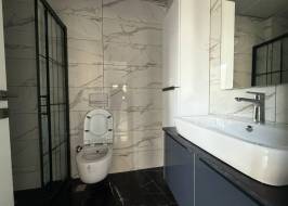 d4957c4f-a525-4dab-a4cc-95e21599ce56_original