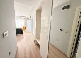 Lu187350zv11_original