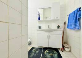 Ias707512w18_original