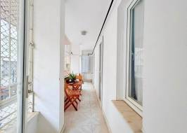 Ias707512w24_original