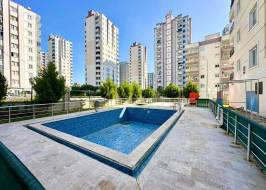 Aa0415011vw2_original