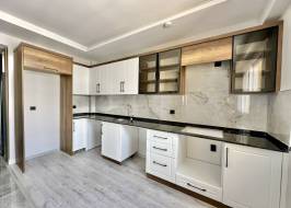 Квартира 2+1 с отдельной кухней в Томюке, Мерсин - Na605021w &mdash; фото 36