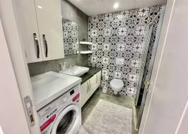 Квартира 2+1 с мебелью и техникой в Тедже, Мерсин - Lu7072221w &mdash; фото 43