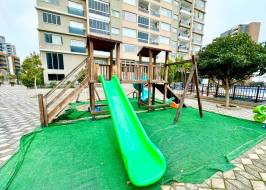 Lu7072221w28_original