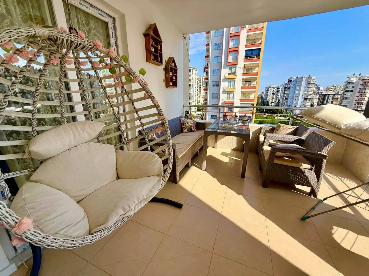 Простора квартира 4+1 з великою терасою в Мезітлі, Мерсін - Sdft41511v